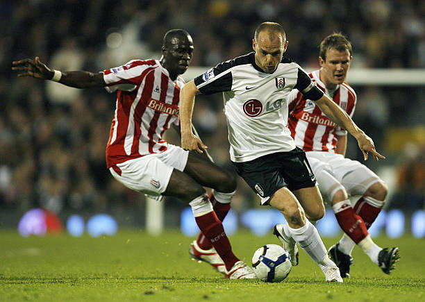 队内部的默 队内部的默