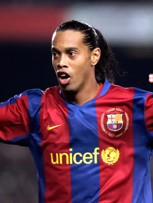 泳队总是能 泳队总是能