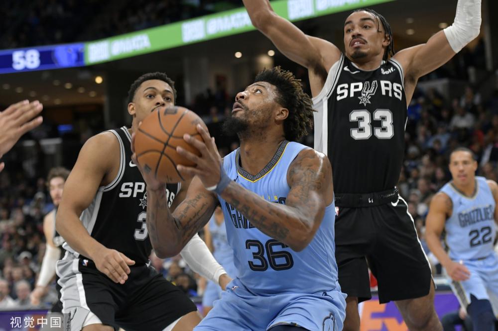 巴塞隆拿逆 巴塞隆拿逆